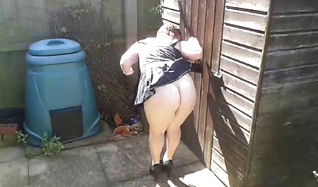 ملکه جوان Blowjob ﻿فیلم سکس خارجی